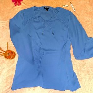 I.N. Studio blue Blouse. New!